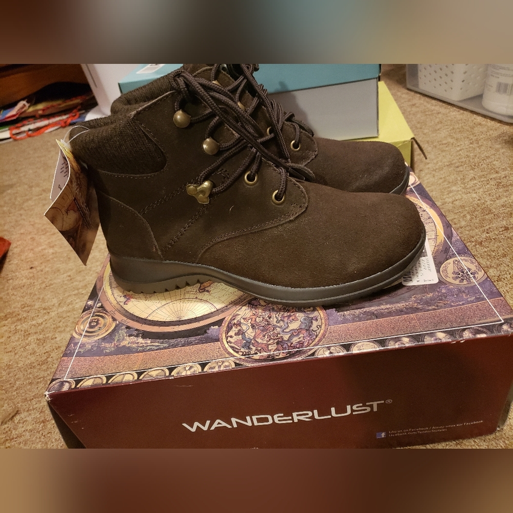 New Brown 7 Wanderlust boots